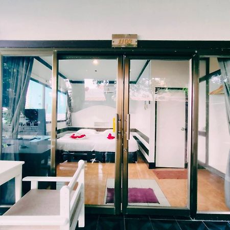 Simple Life Talay & Divers Resort Koh Tao Exterior photo